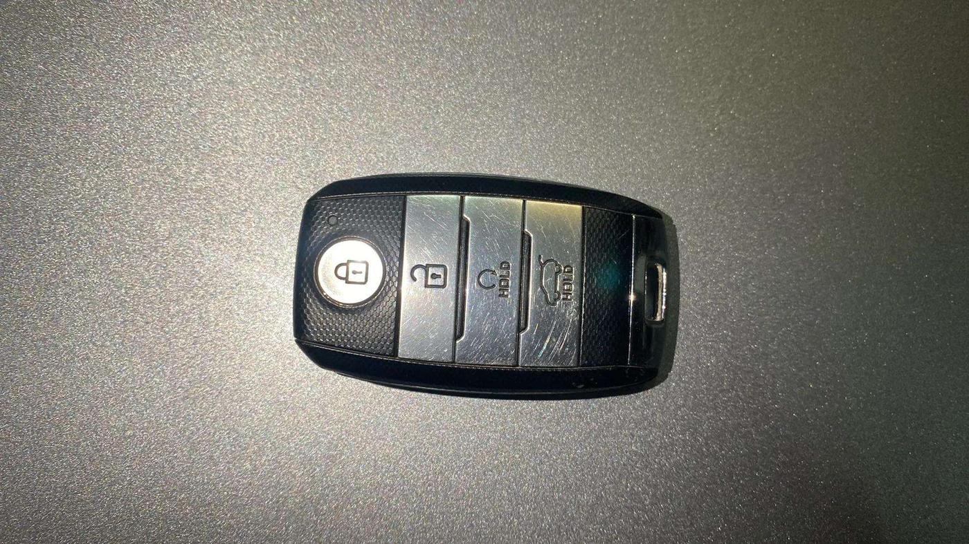 2021 KIA SELTOS HTK PLUS 1.5 IMT, Petrol, Manual, 51,986 km, Key Close Up