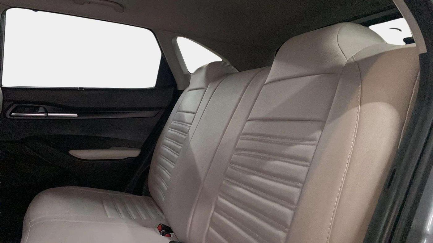 2021 KIA SELTOS HTK PLUS 1.5 IMT, Petrol, Manual, 51,986 km, Right Side Rear Door Cabin