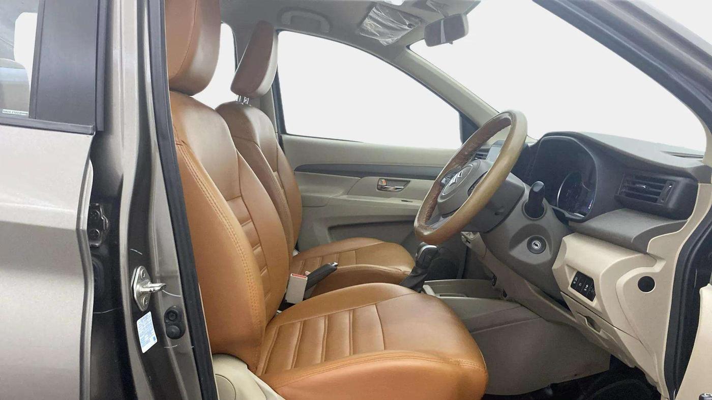 2021 Maruti Ertiga VXI AT SHVS, Petrol, Automatic, 47,165 km, Right Side Front Door Cabin