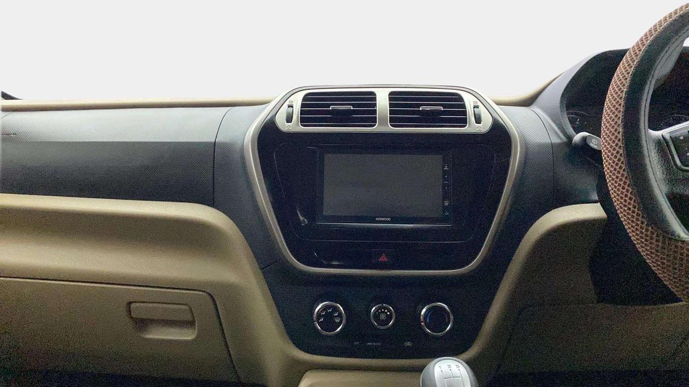 2024 Mahindra BOLERO NEO N 10 (O), Diesel, Manual, 5,826 km, Air Conditioner