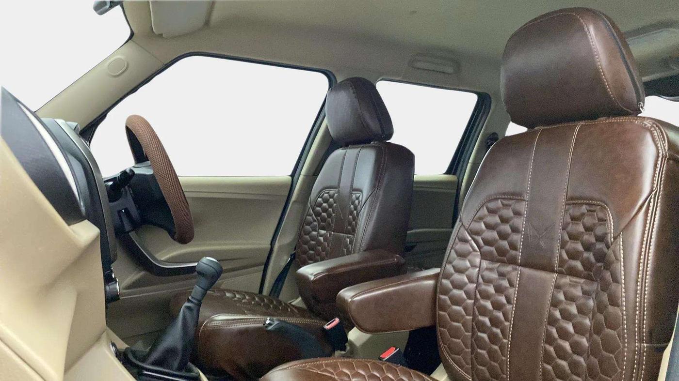 2024 Mahindra BOLERO NEO N 10 (O), Diesel, Manual, 5,826 km, Right Side Front Door Cabin