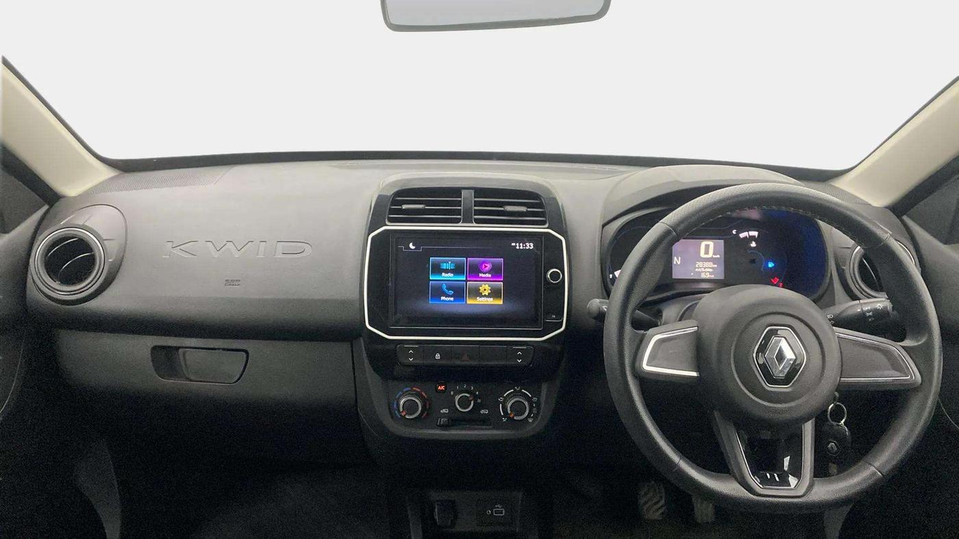 2022 Renault Kwid CLIMBER 1.0 AMT, Petrol, Automatic, 28,457 km, Dashboard