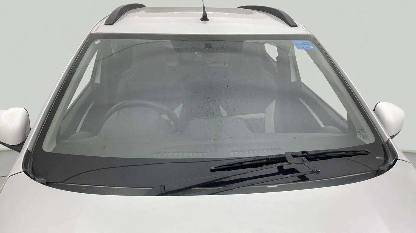 2022 Renault Kwid CLIMBER 1.0 AMT, Petrol, Automatic, 28,457 km, Front Windshield