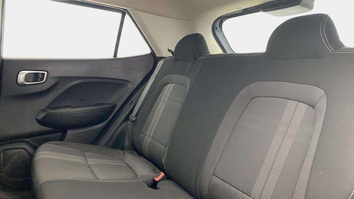 2021 Hyundai VENUE S 1.2, Petrol, Manual, 36,861 km, Right Side Rear Door Cabin