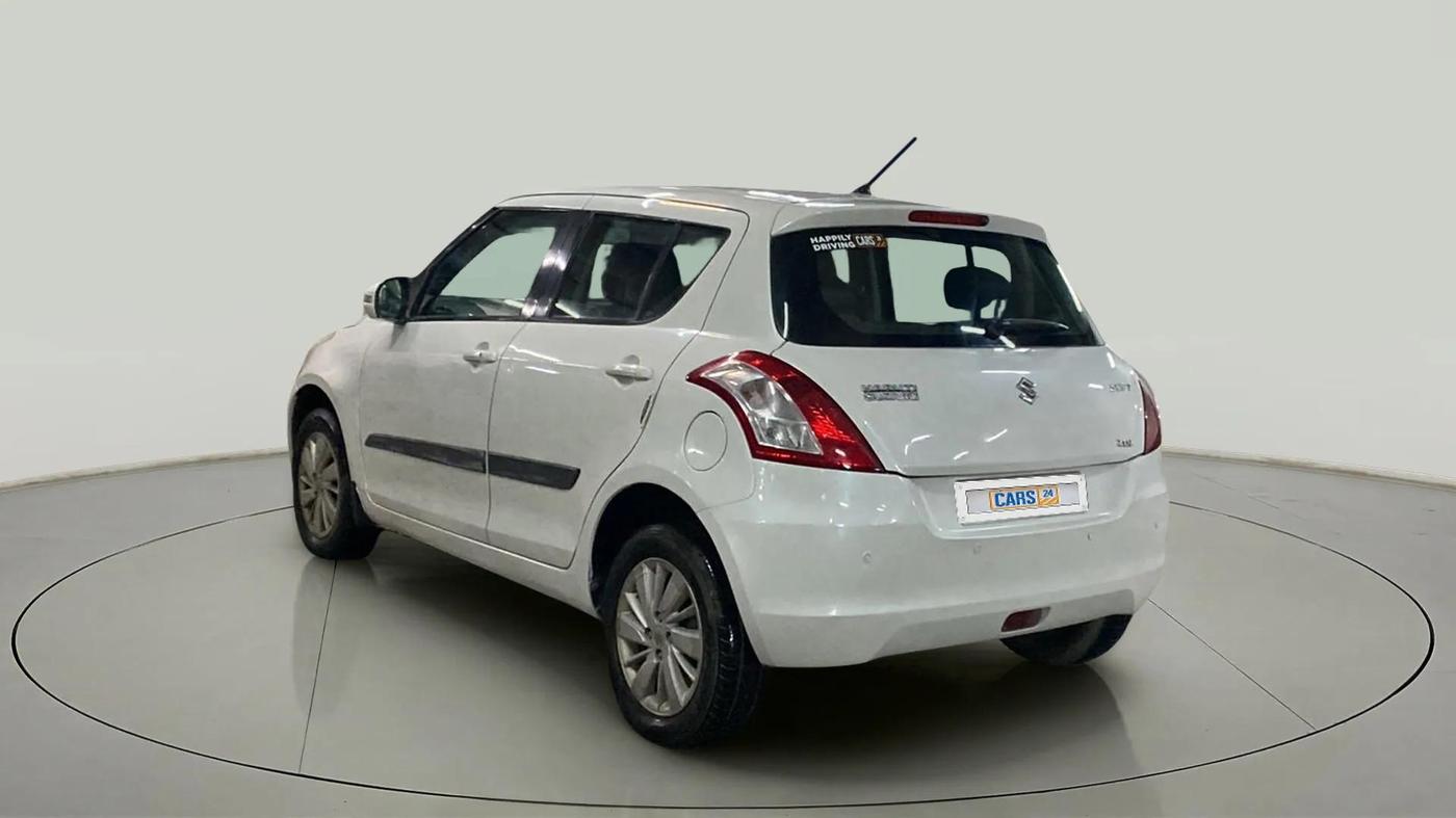 2015 Maruti Swift ZDI, Diesel, Manual, 61,495 km, Left Back Diagonal