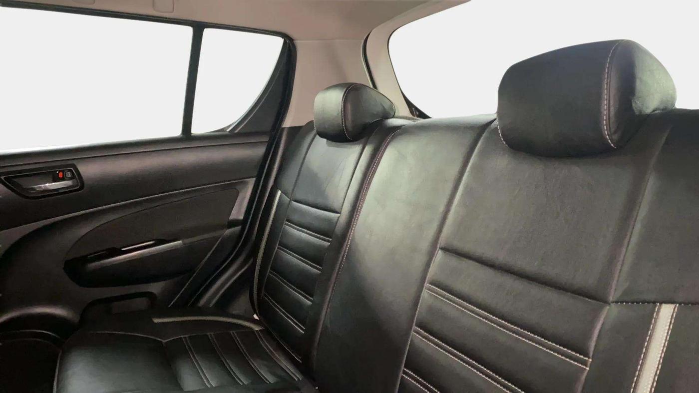 2015 Maruti Swift ZDI, Diesel, Manual, 61,495 km, Right Side Rear Door Cabin