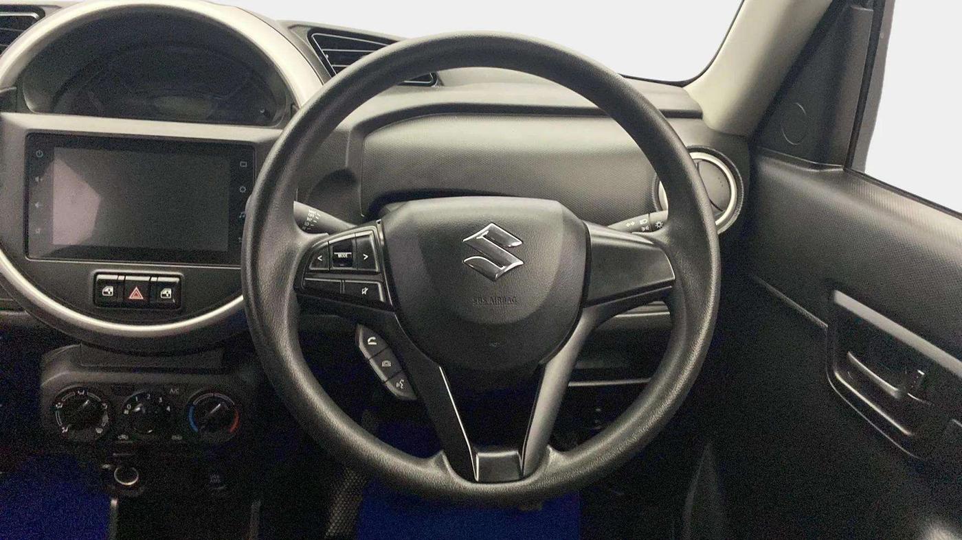 2023 Maruti S PRESSO VXI PLUS (O) AMT, Petrol, Automatic, 15,918 km, Steering Wheel Close Up