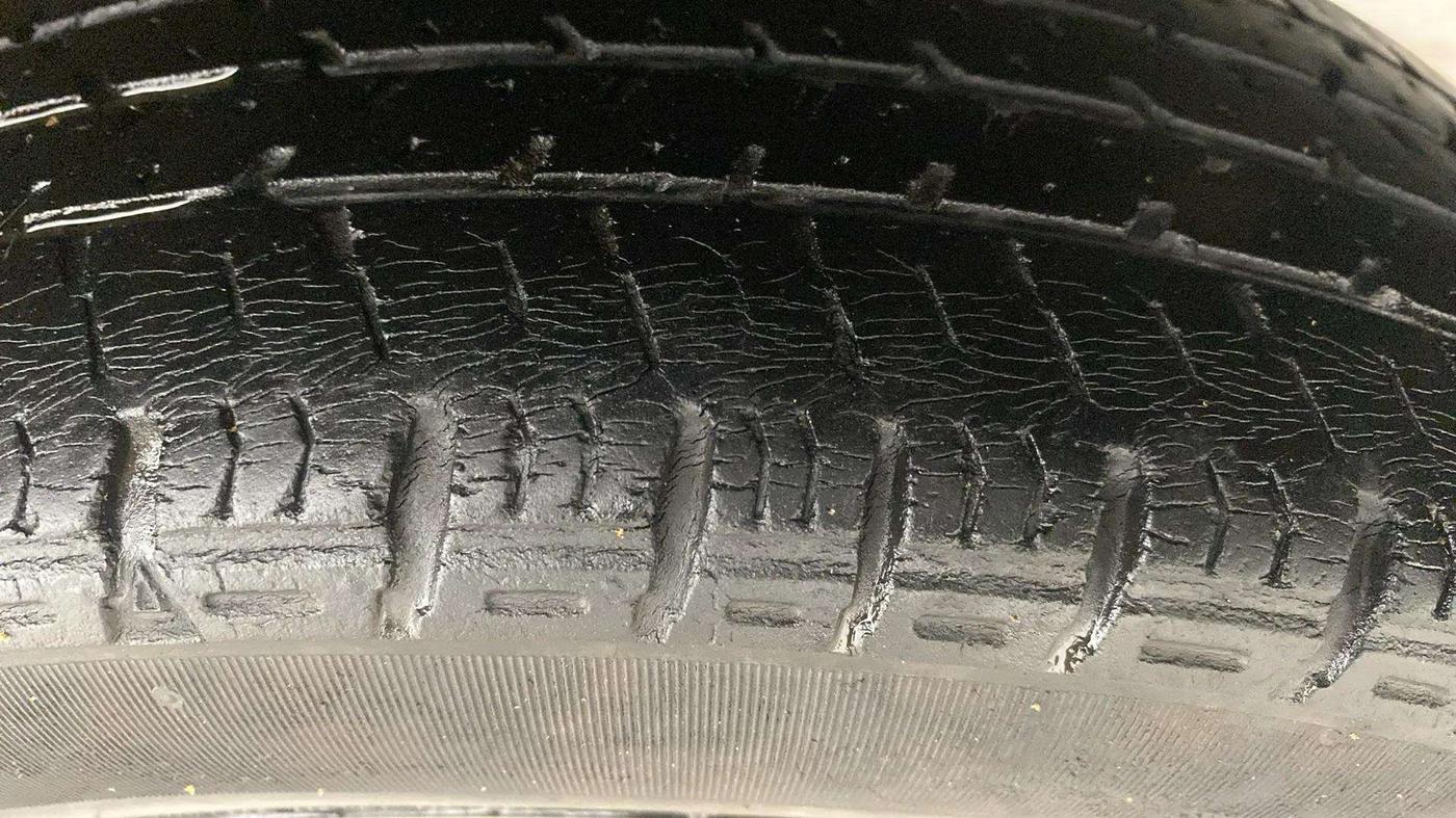 2018 Maruti Alto K10 VXI, Petrol, Manual, 30,527 km, Right Rear Tyre Tread