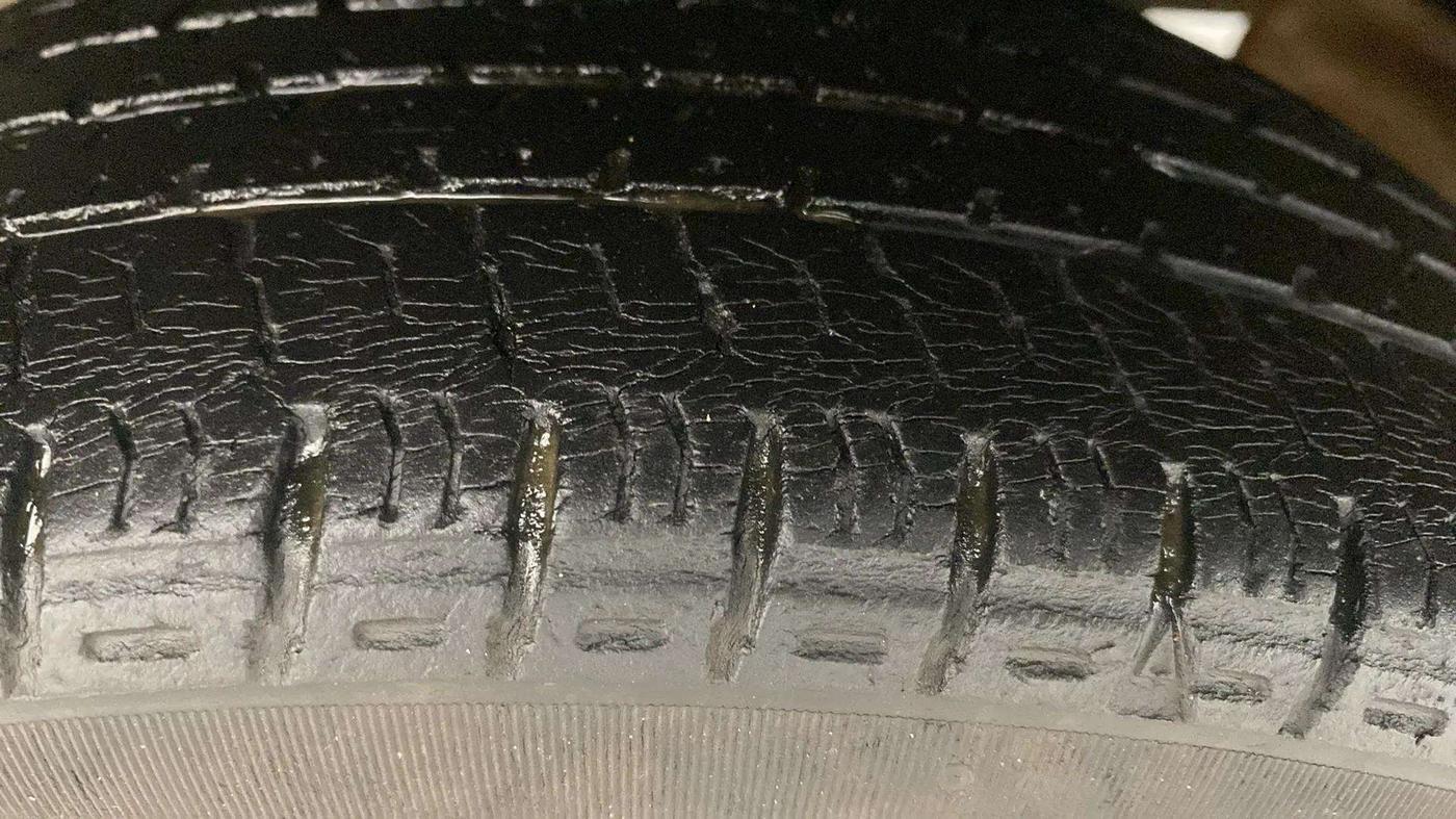 2018 Maruti Alto K10 VXI, Petrol, Manual, 30,527 km, Left Front Tyre Tread