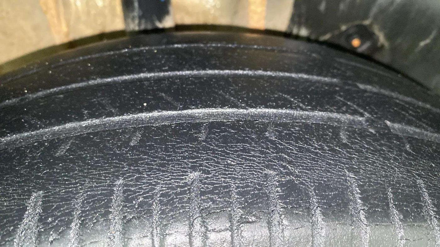 2017 Tata Tiago XZ PETROL, Petrol, Manual, 50,164 km, Right Rear Tyre Tread