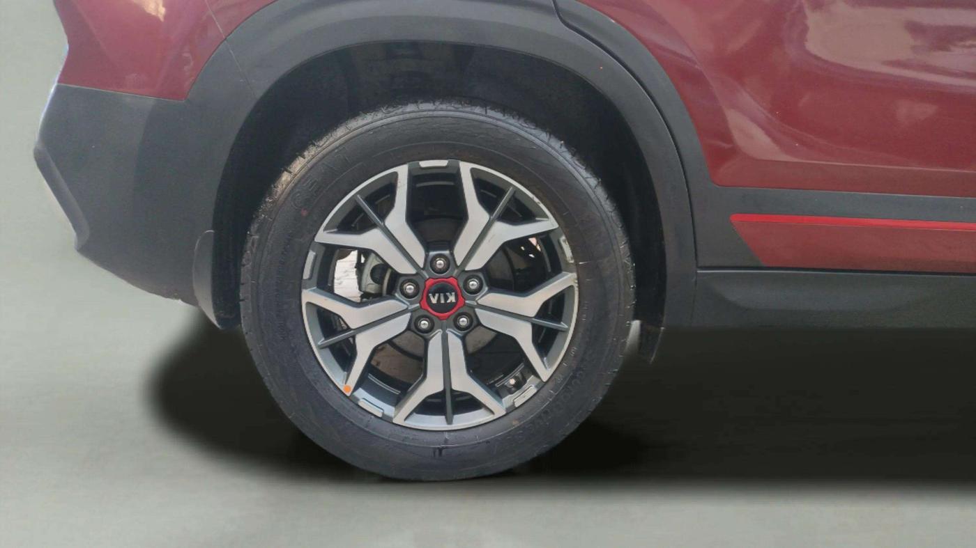 2019 KIA SELTOS GTX PLUS AT 1.5 DIESEL, Diesel, Automatic, 54,813 km, Right Rear Wheel
