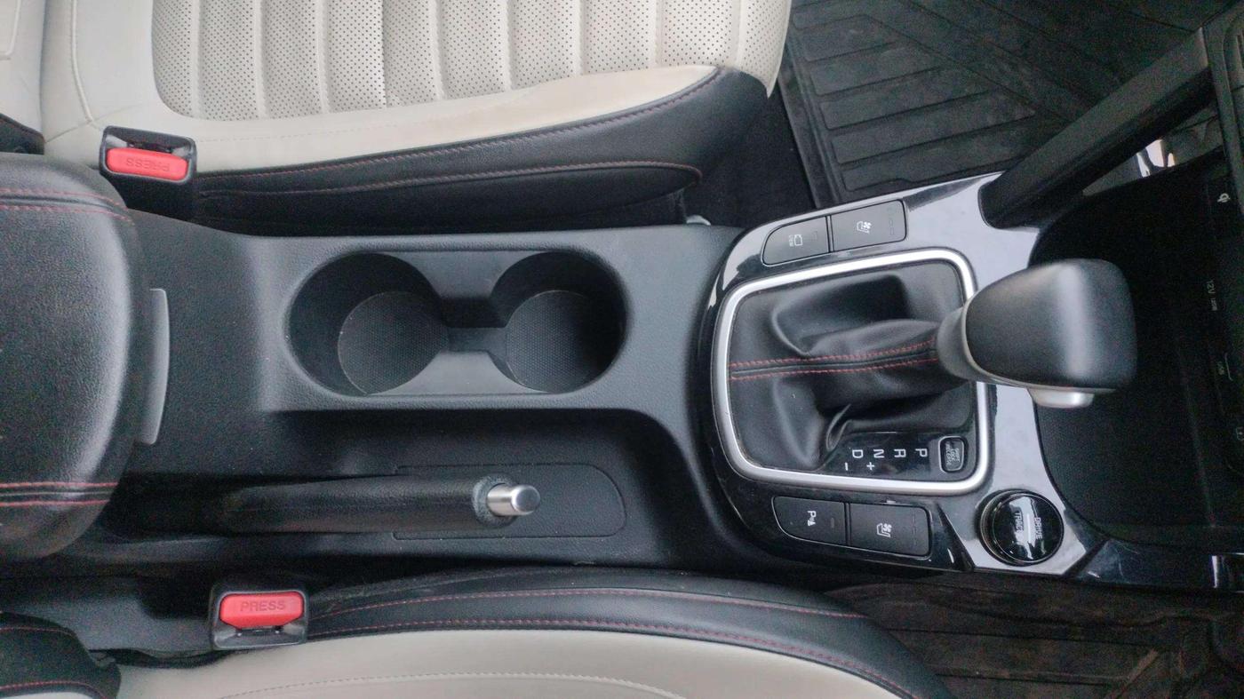 2019 KIA SELTOS GTX PLUS AT 1.5 DIESEL, Diesel, Automatic, 54,813 km, Gear Lever