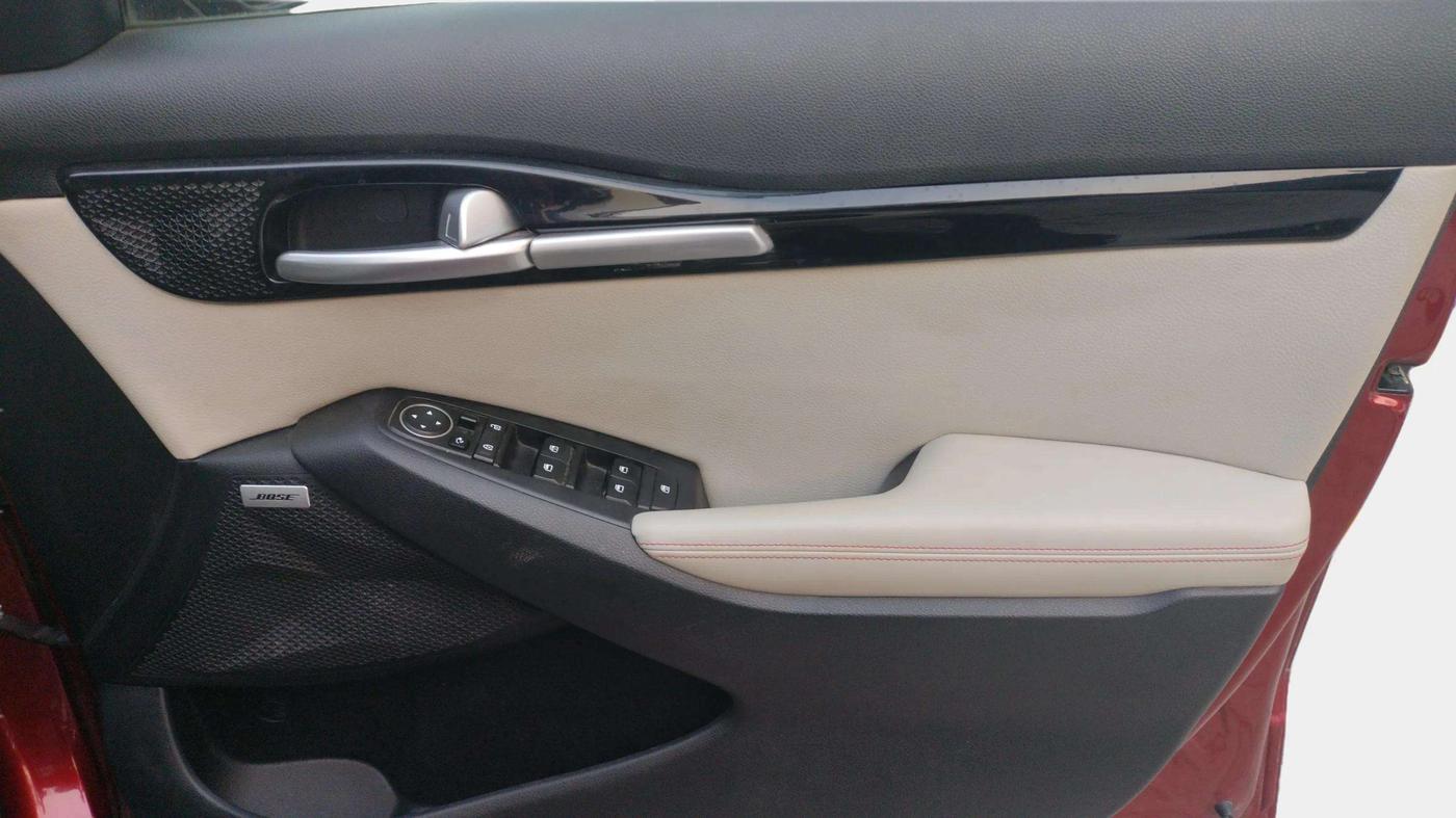2019 KIA SELTOS GTX PLUS AT 1.5 DIESEL, Diesel, Automatic, 54,813 km, Driver Side Door Panels Control