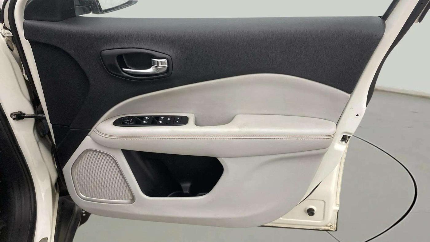 2018 Jeep Compass LIMITED (O) 1.4 PETROL AT, Petrol, Automatic, 58,649 km, Driver Side Door Panels Control