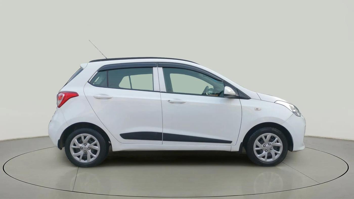2019 Hyundai Grand i10 MAGNA 1.2 KAPPA VTVT, Petrol, Manual, 56,646 km, Right Side View