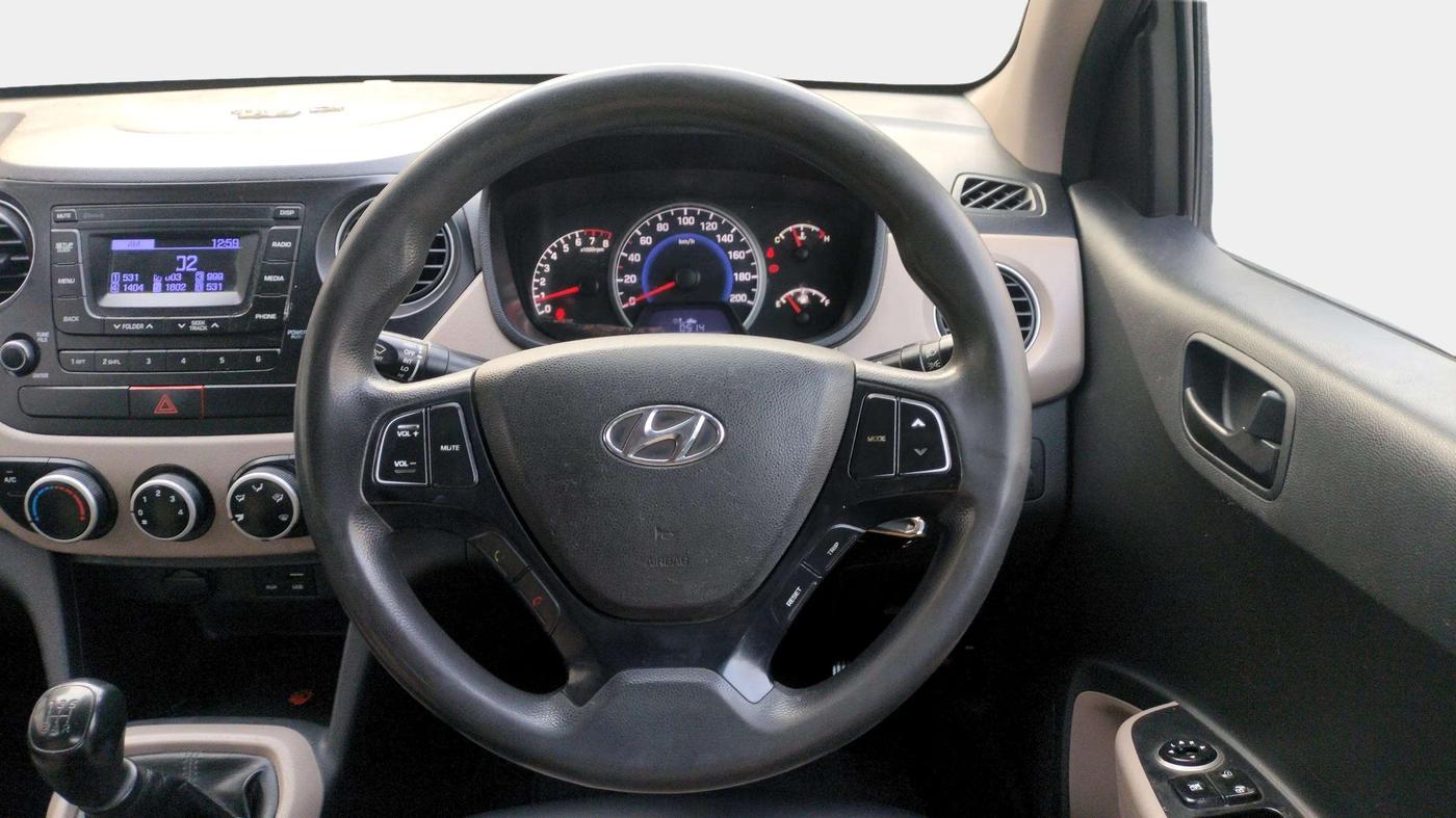 2019 Hyundai Grand i10 MAGNA 1.2 KAPPA VTVT, Petrol, Manual, 56,646 km, Steering Wheel Close Up