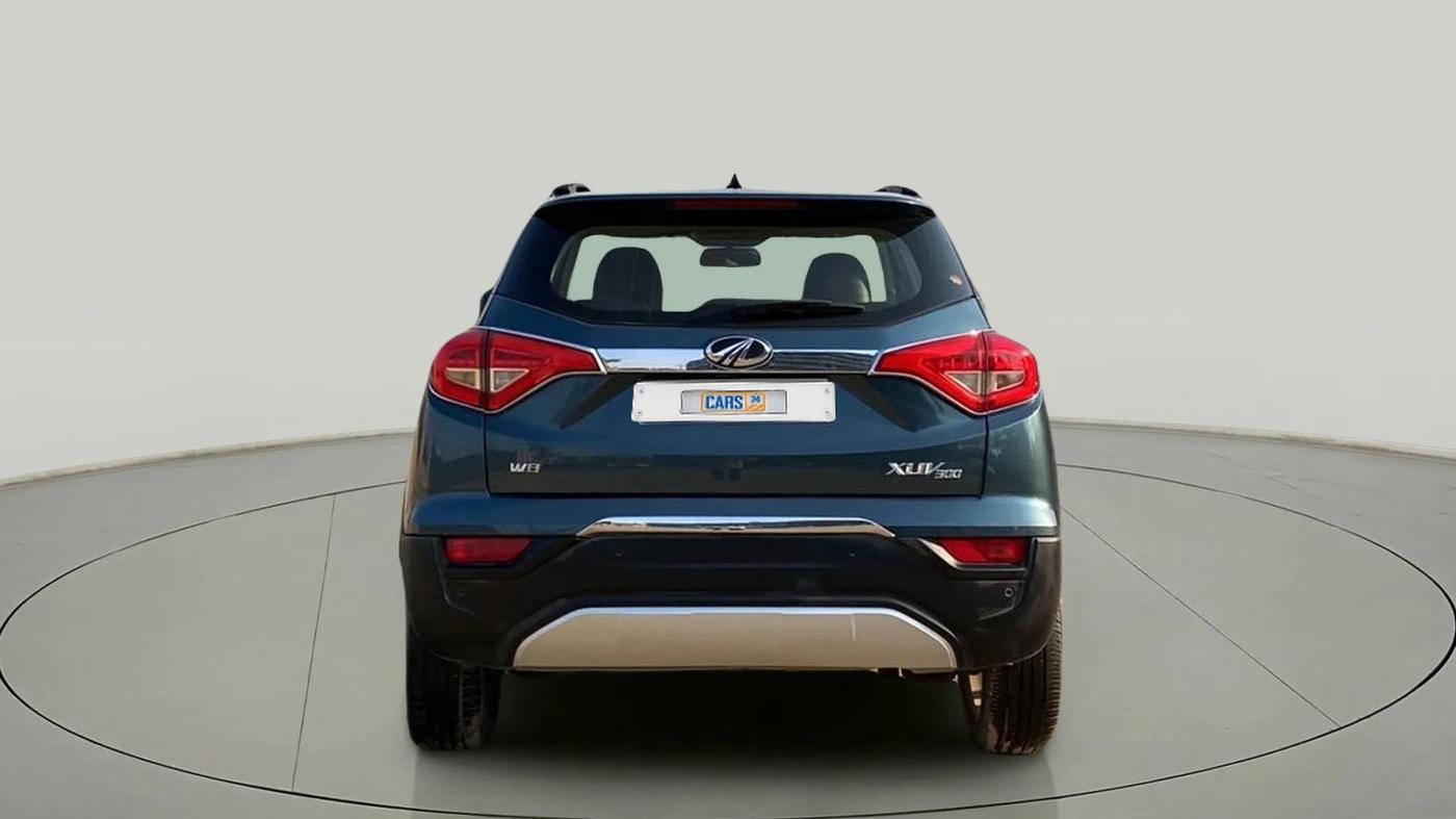 2021 Mahindra XUV300 W8 1.2 PETROL, Petrol, Manual, 32,642 km, Back/Rear