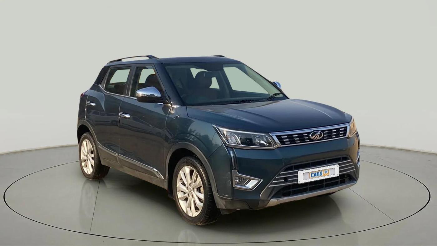 2021 Mahindra XUV300 W8 1.2 PETROL, Petrol, Manual, 32,642 km, SRP