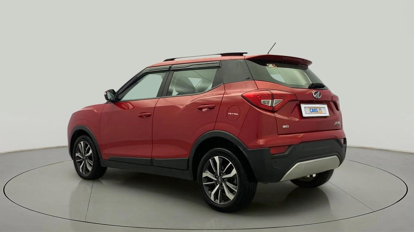2019 Mahindra XUV300 W8 (O) 1.2 PETROL, Petrol, Manual, 26,225 km, Left Back Diagonal