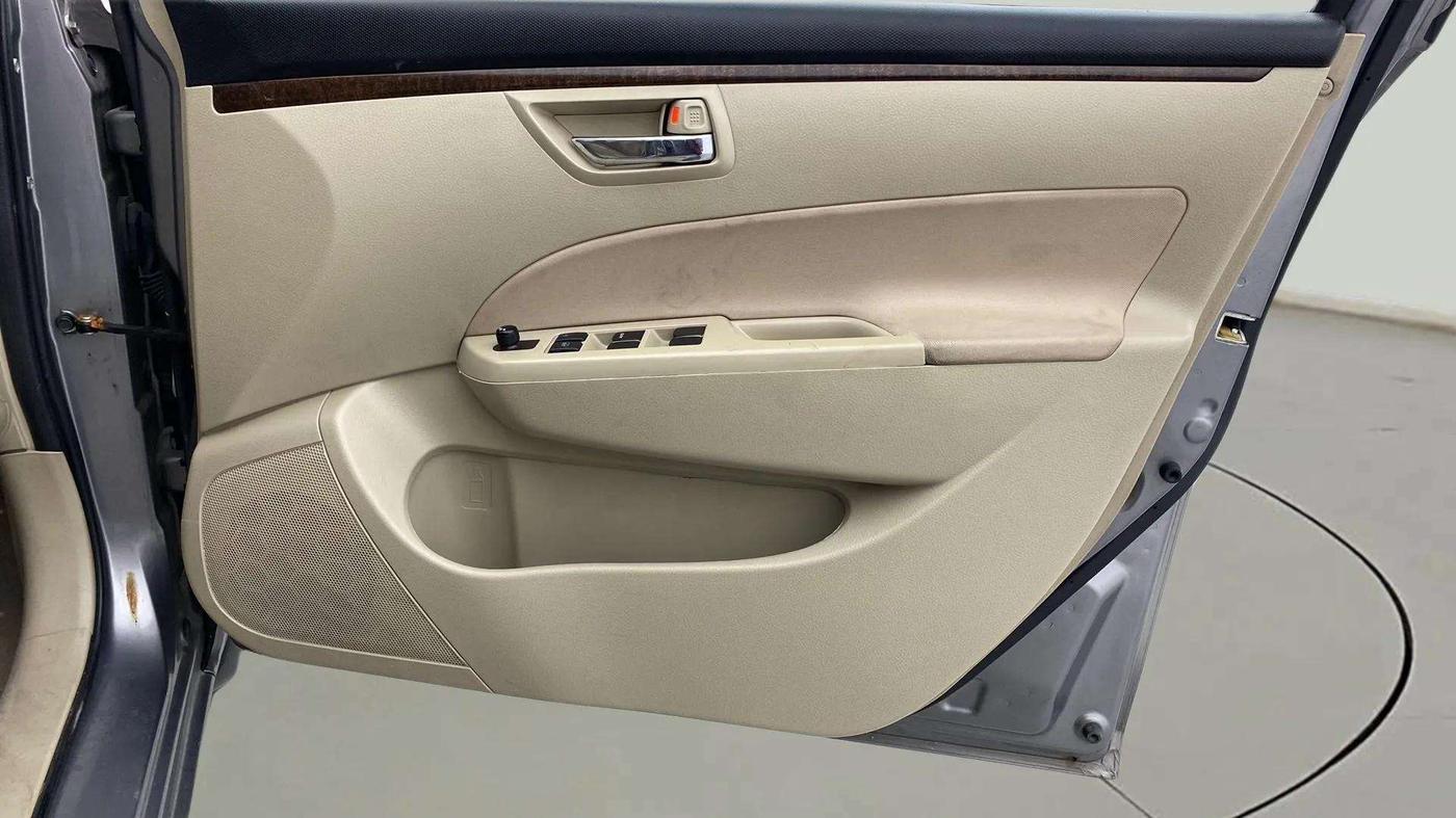 2014 Maruti Swift Dzire VXI, Petrol, Manual, 66,330 km, Driver Side Door Panels Control