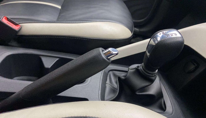 2023 Nissan MAGNITE  XE AMT EZ Shift, Petrol, Automatic, 15,832 km, Gear Lever