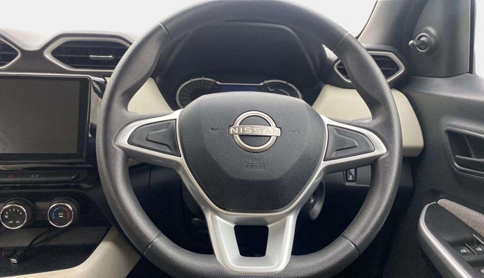 2023 Nissan MAGNITE  XE AMT EZ Shift, Petrol, Automatic, 15,832 km, Steering Wheel Close Up