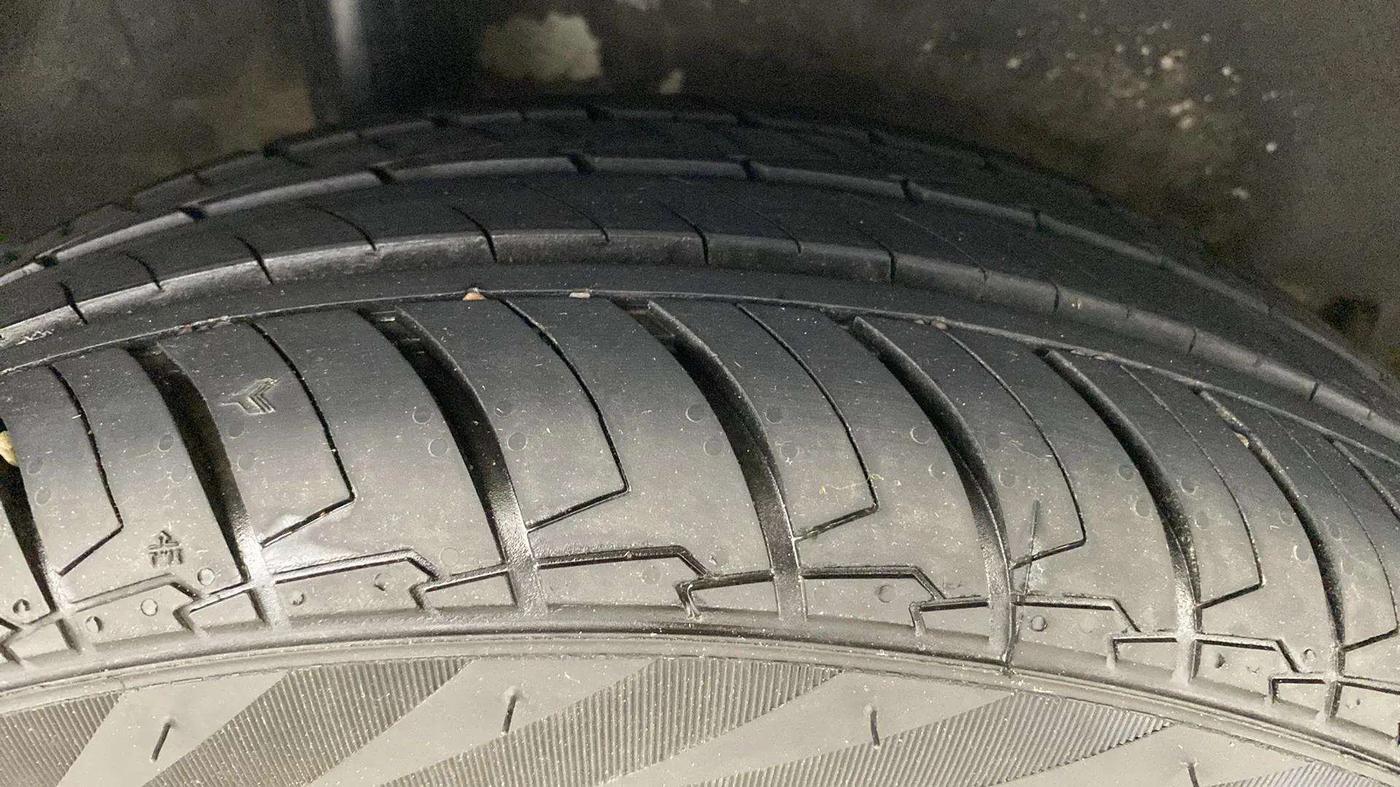 2017 Honda City 1.5L I-VTEC V MT, Petrol, Manual, 26,260 km, Right Rear Tyre Tread