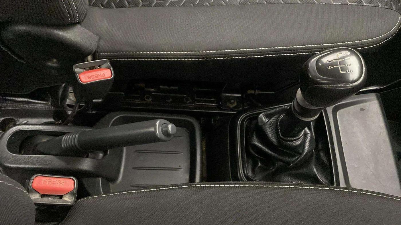 2021 Datsun Redi Go A, Petrol, Manual, 71,801 km, Gear Lever