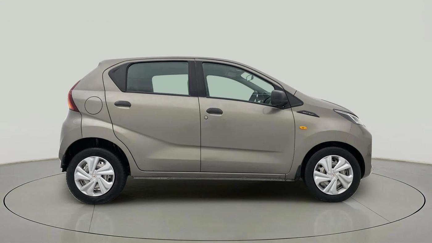 2021 Datsun Redi Go A, Petrol, Manual, 71,801 km, Right Side View