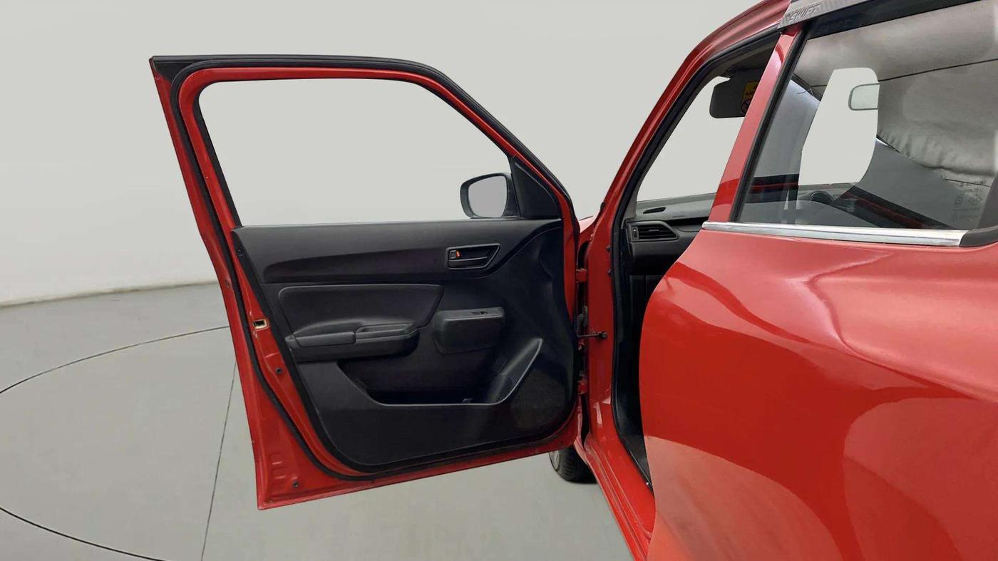 2020 Maruti Swift LXI, Petrol, Manual, 45,696 km, LHS Front Door