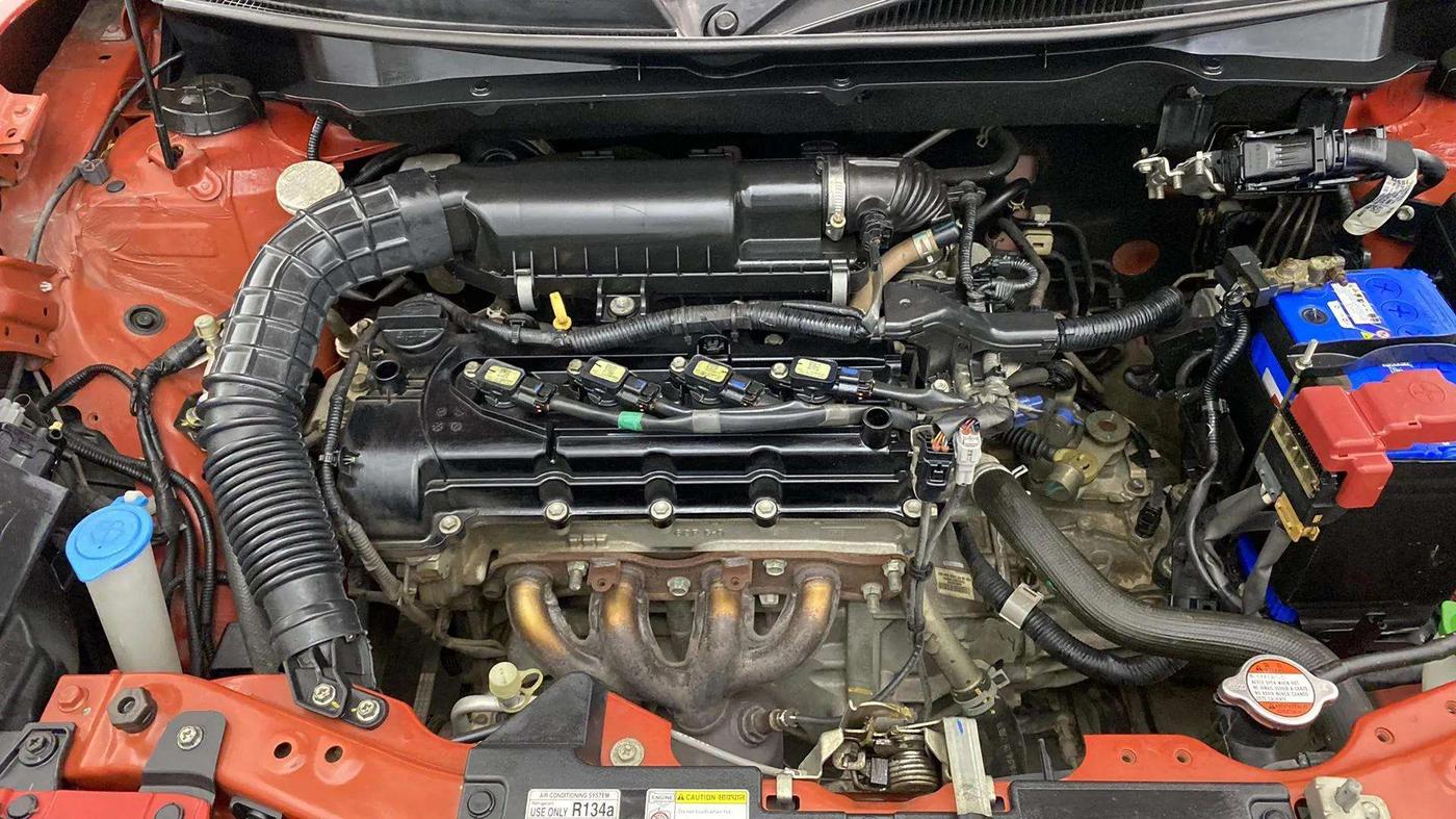 2020 Maruti Swift LXI, Petrol, Manual, 45,696 km, Engine View