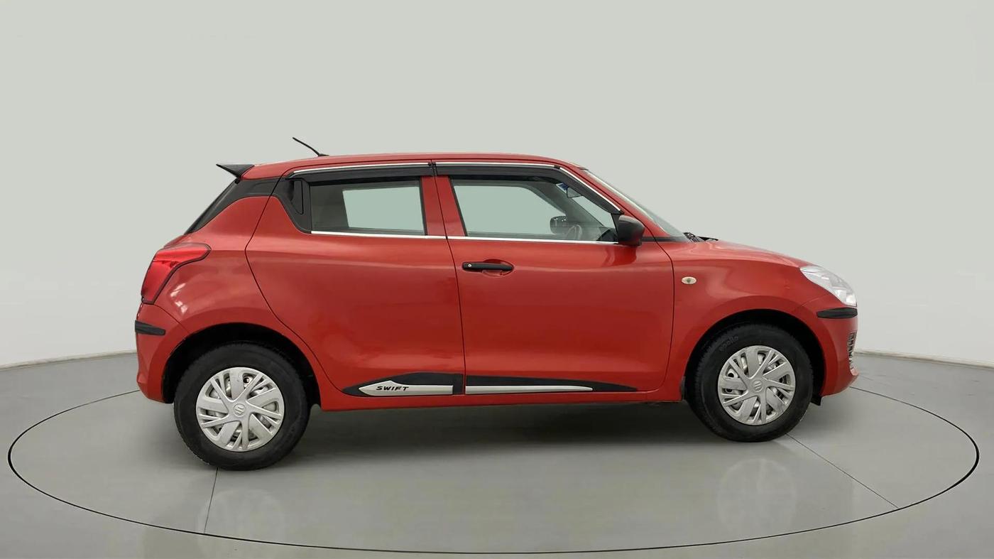 2020 Maruti Swift LXI, Petrol, Manual, 45,696 km, Right Side View