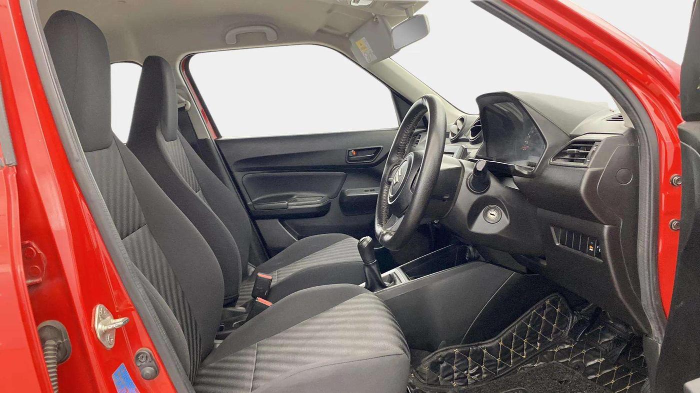 2020 Maruti Swift LXI, Petrol, Manual, 45,696 km, Right Side Front Door Cabin
