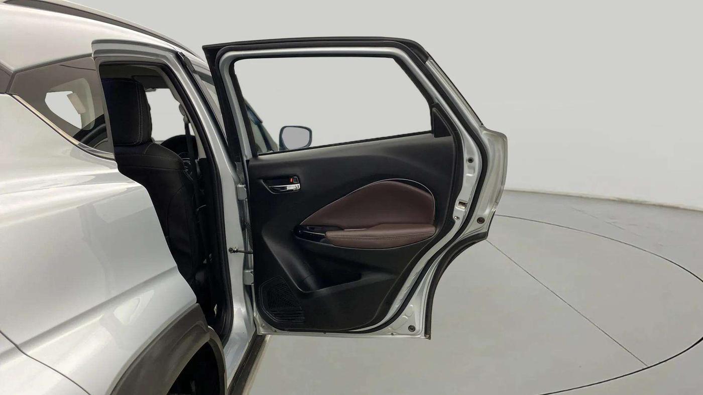 2023 Maruti FRONX ZETA 1.0 TURBO MT, Petrol, Manual, 11,425 km, RHS Rear Door