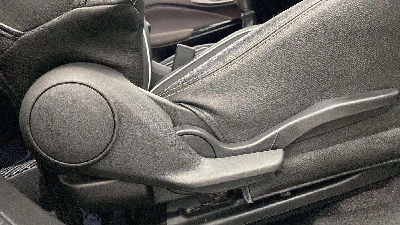 2023 Maruti FRONX ZETA 1.0 TURBO MT, Petrol, Manual, 11,425 km, Driver Side Adjustment Panel