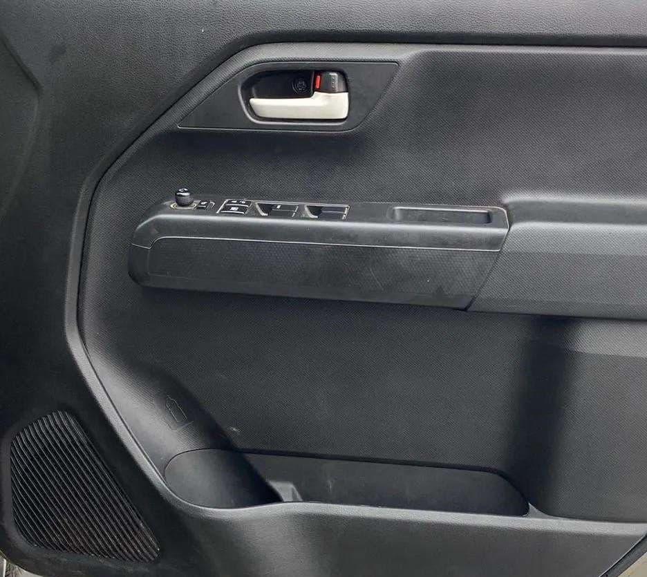 2021 Maruti New Wagon-R ZXI 1.2 AMT, Petrol, Automatic, 24,751 km, Driver Side Door Panels Control