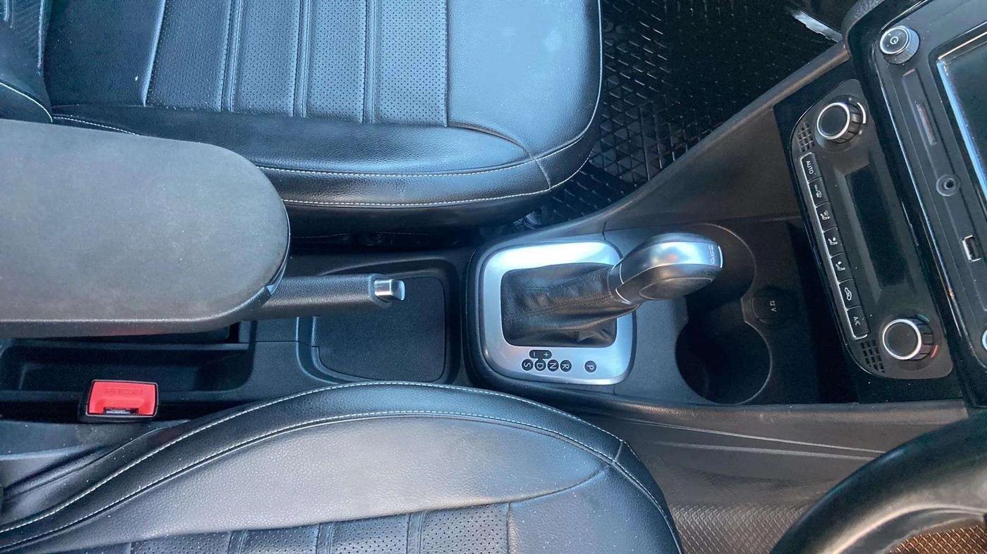 2019 Volkswagen Polo GT TSI AT, Petrol, Automatic, 21,697 km, Gear Lever