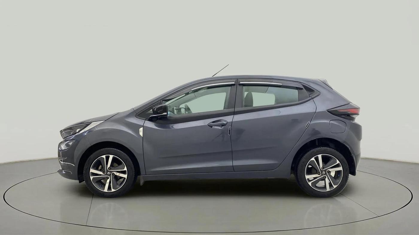2021 Tata ALTROZ XZ DIESEL, Diesel, Manual, 52,698 km, Left Side