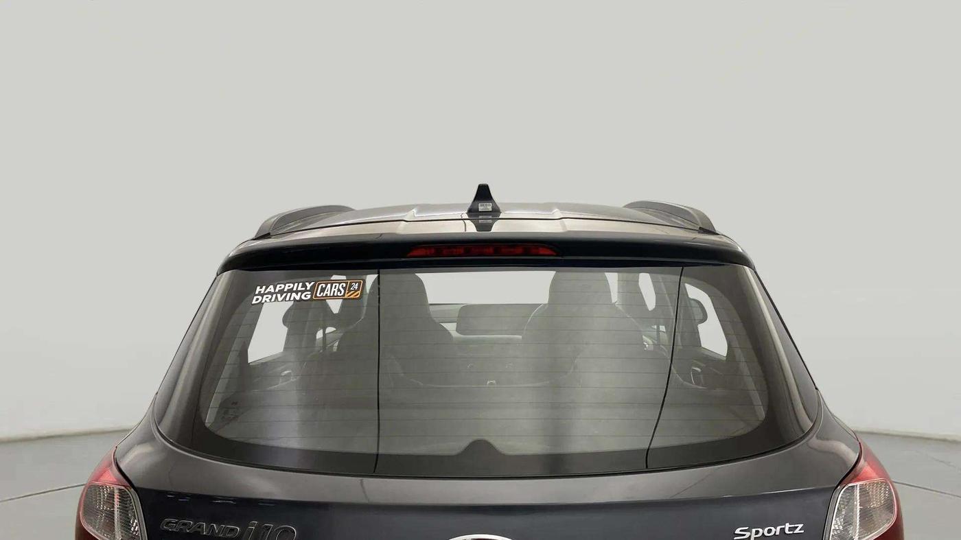2021 Hyundai GRAND I10 NIOS SPORTZ AMT 1.2 KAPPA VTVT, Petrol, Automatic, 36,979 km, Rear Windshield
