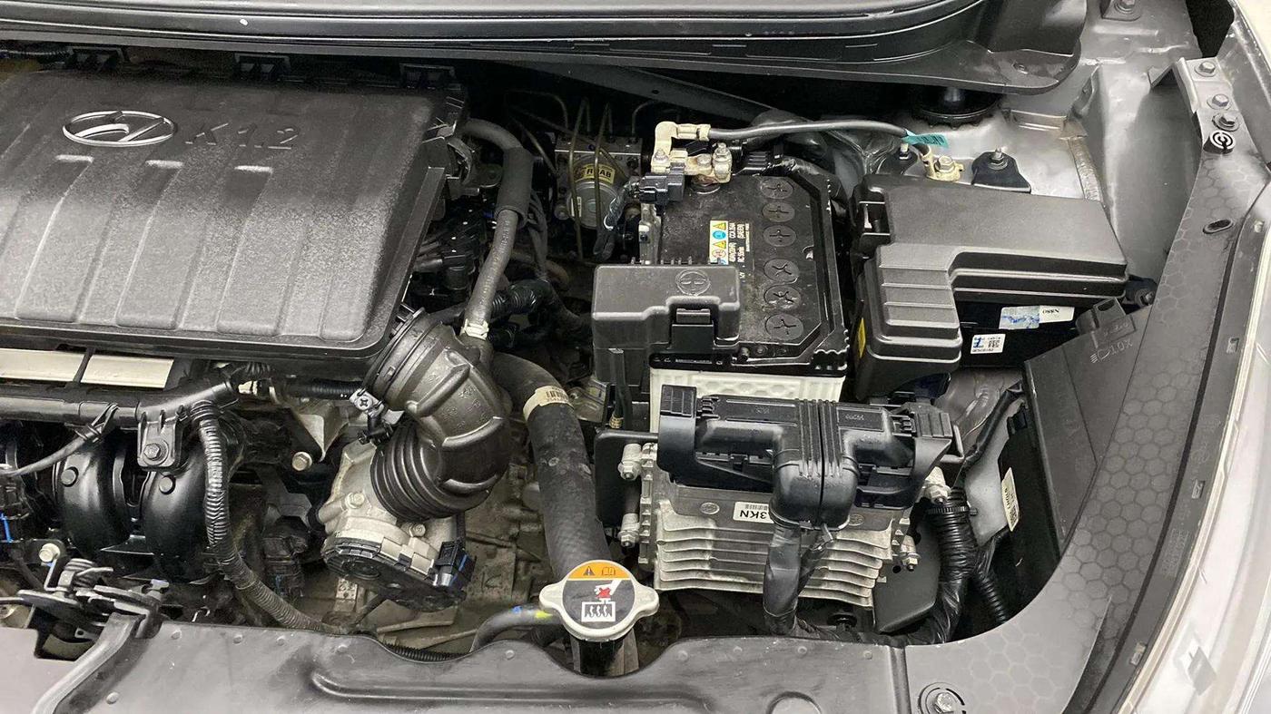 2021 Hyundai GRAND I10 NIOS SPORTZ AMT 1.2 KAPPA VTVT, Petrol, Automatic, 36,979 km, Engine View - Left