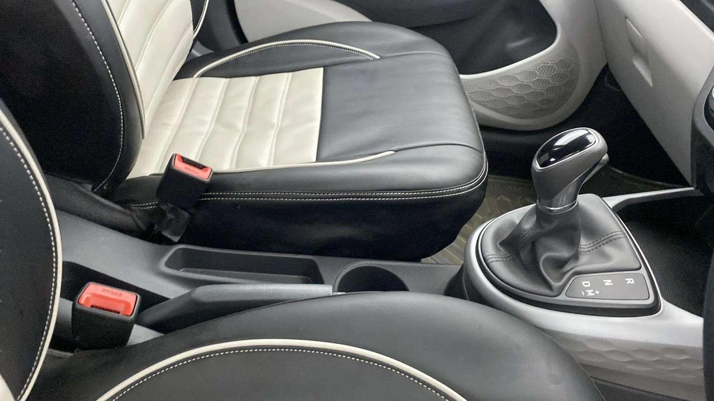 2021 Hyundai GRAND I10 NIOS SPORTZ AMT 1.2 KAPPA VTVT, Petrol, Automatic, 36,979 km, Gear Lever