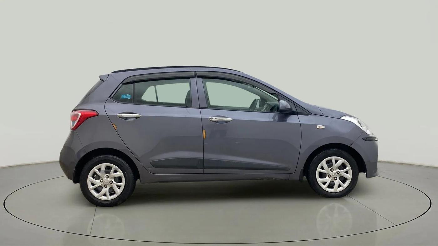 2018 Hyundai Grand i10 MAGNA 1.2 KAPPA VTVT, CNG, Manual, 77,240 km, Right Side View