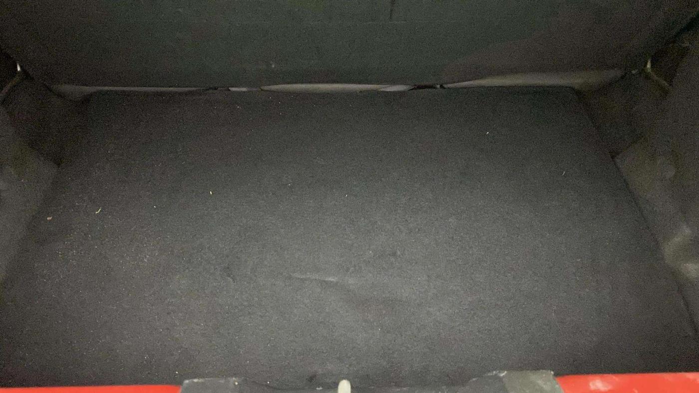 2016 Tata Tiago XT PETROL, Petrol, Manual, 34,296 km, Boot Inside