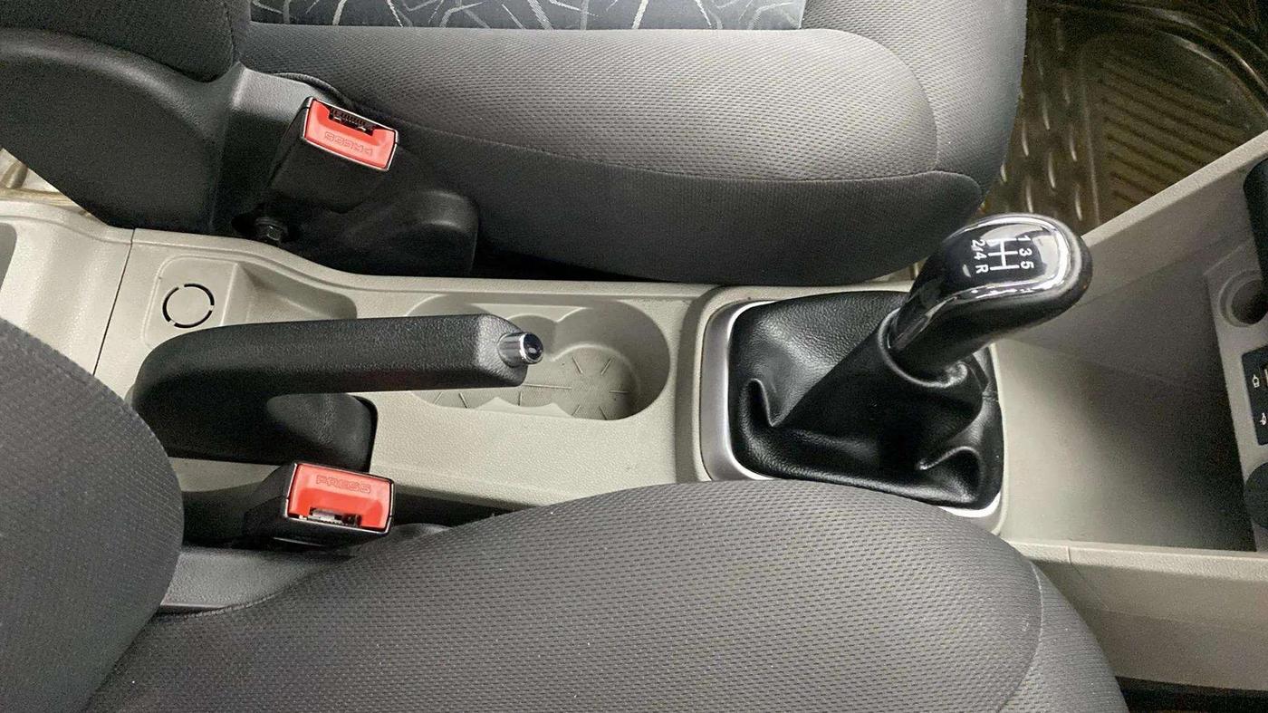 2016 Tata Tiago XT PETROL, Petrol, Manual, 34,296 km, Gear Lever