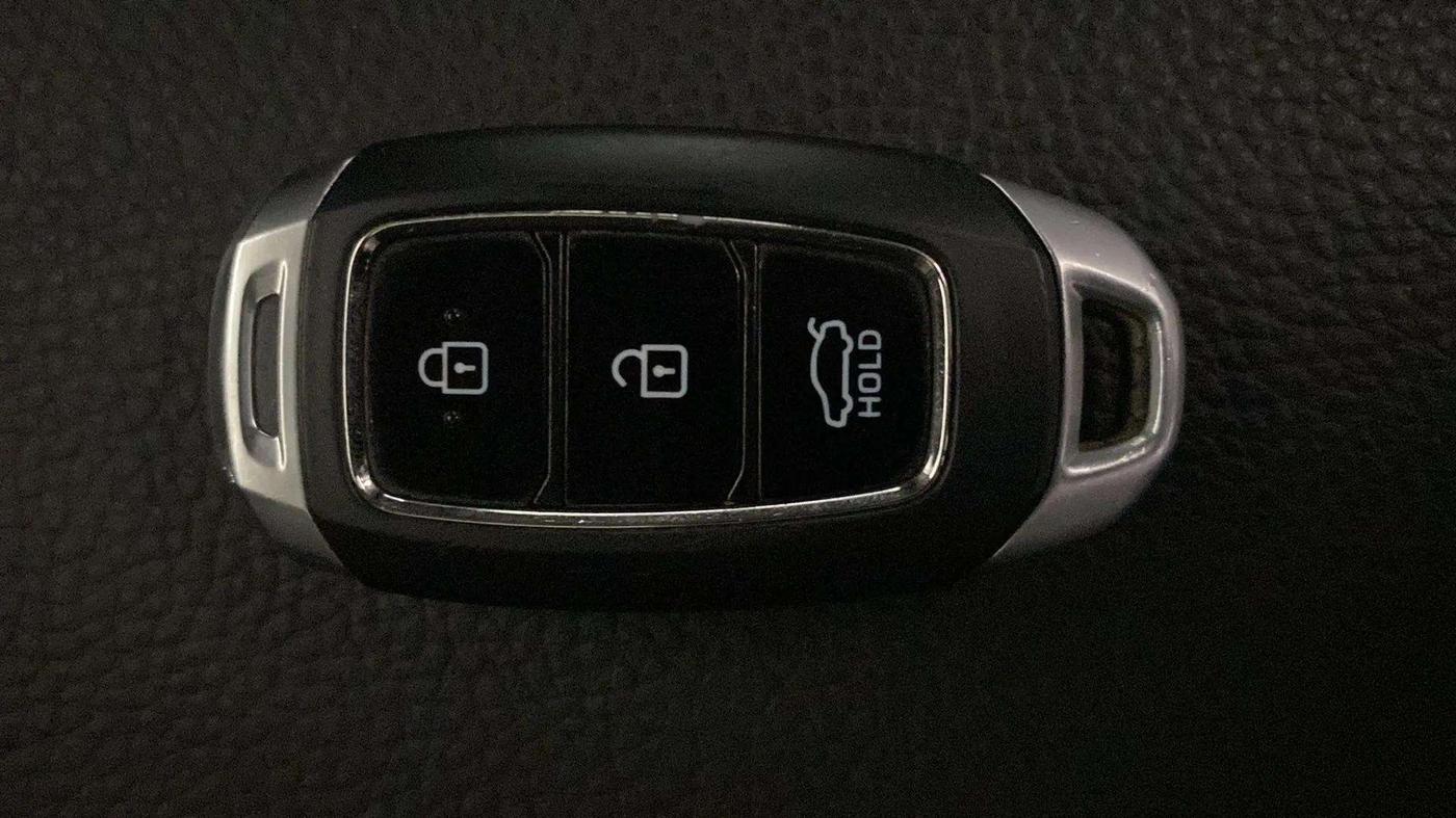 2020 Hyundai Verna SX 1.5 VTVT, Petrol, Manual, 68,283 km, Key Close Up