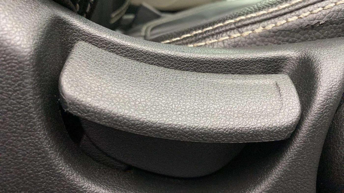 2020 Hyundai Verna SX 1.5 VTVT, Petrol, Manual, 68,283 km, Driver Side Adjustment Panel