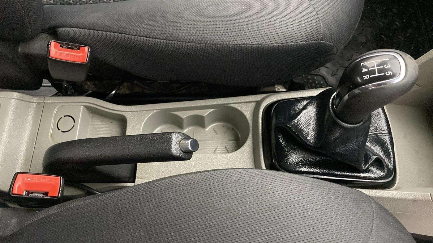 2019 Tata Tiago XZ PLUS PETROL, Petrol, Manual, 29,975 km, Gear Lever
