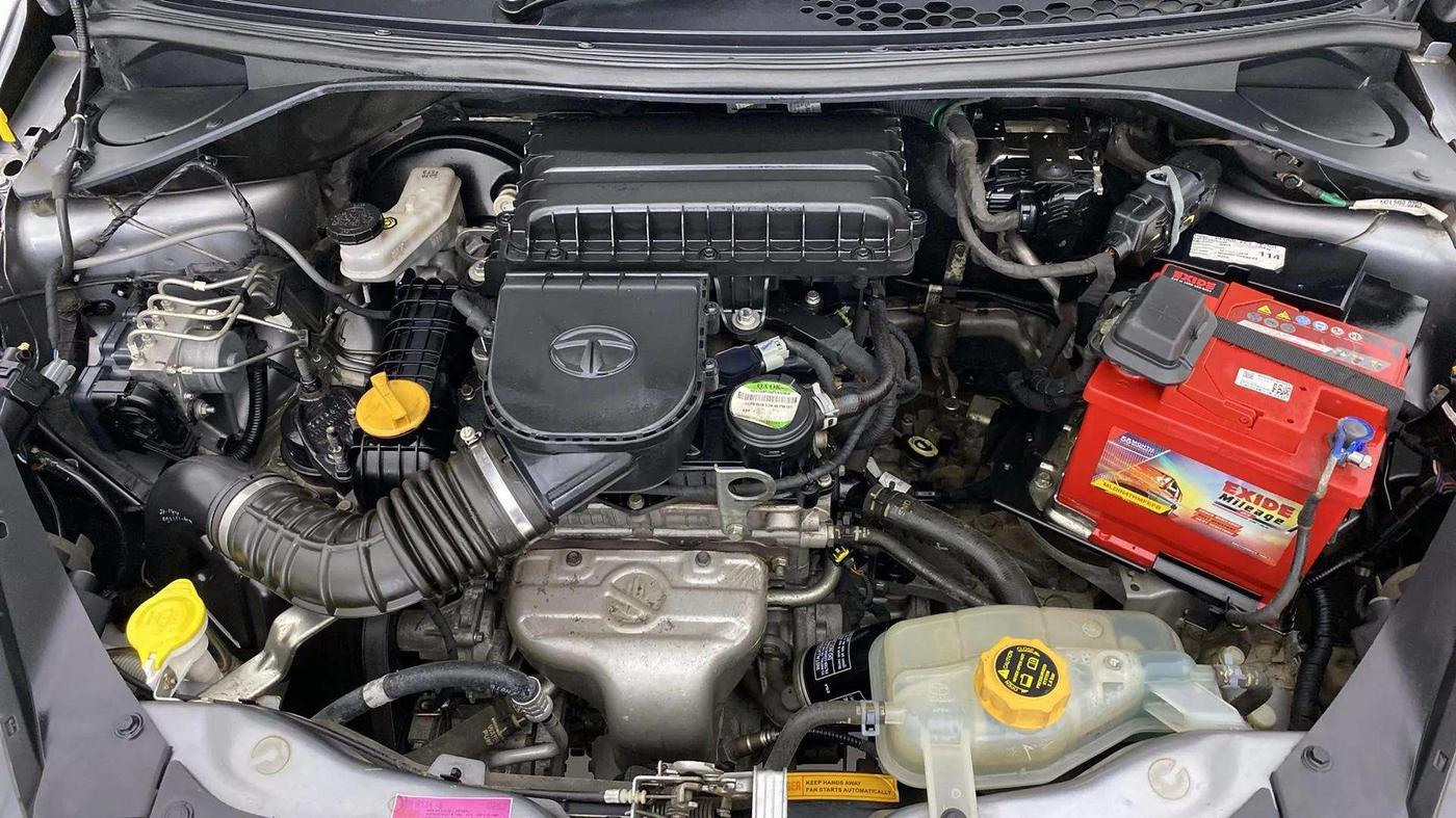 2019 Tata Tiago XZ PLUS PETROL, Petrol, Manual, 29,975 km, Engine View