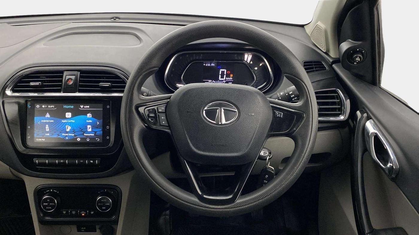 2019 Tata Tiago XZ PLUS PETROL, Petrol, Manual, 29,975 km, Steering Wheel Close Up