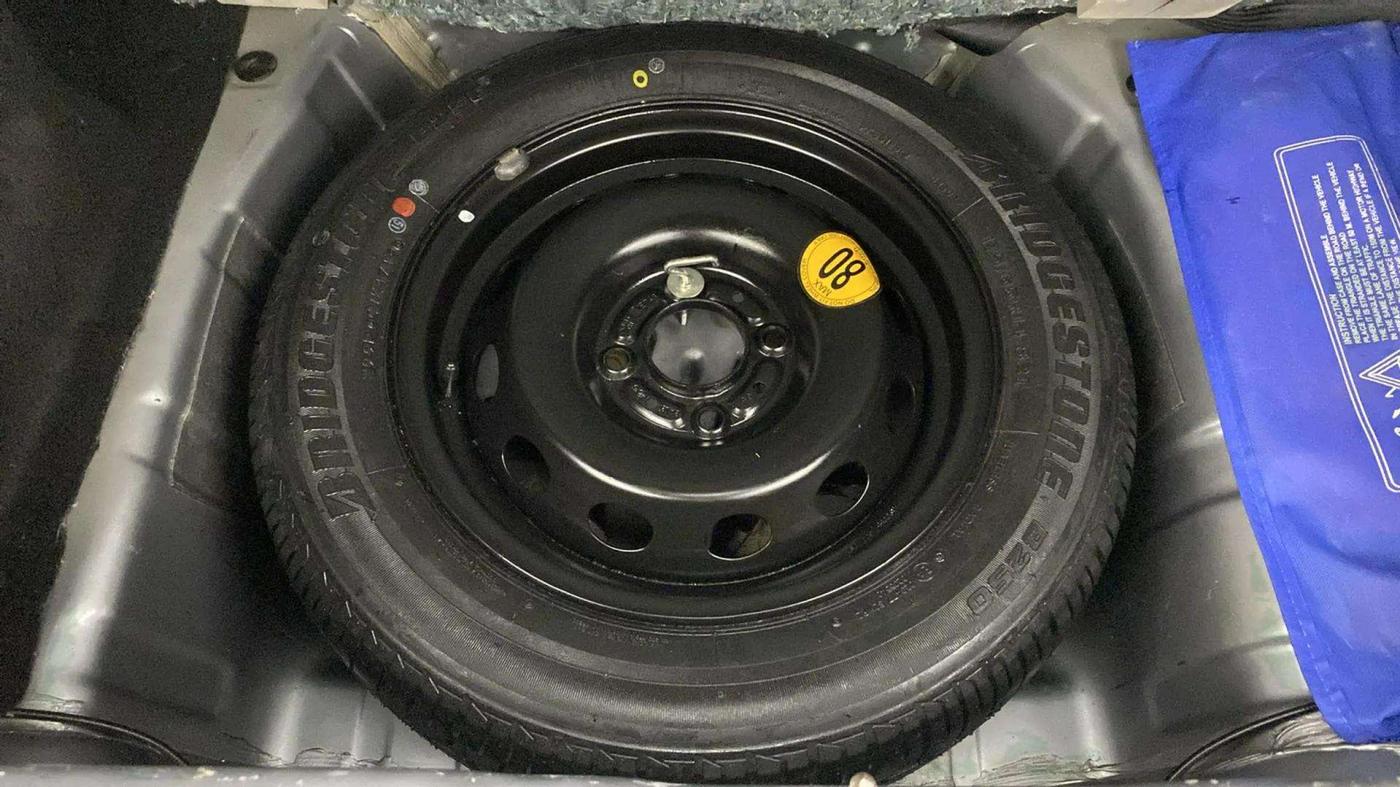 2019 Tata Tiago XZ PLUS PETROL, Petrol, Manual, 29,975 km, Spare Tyre